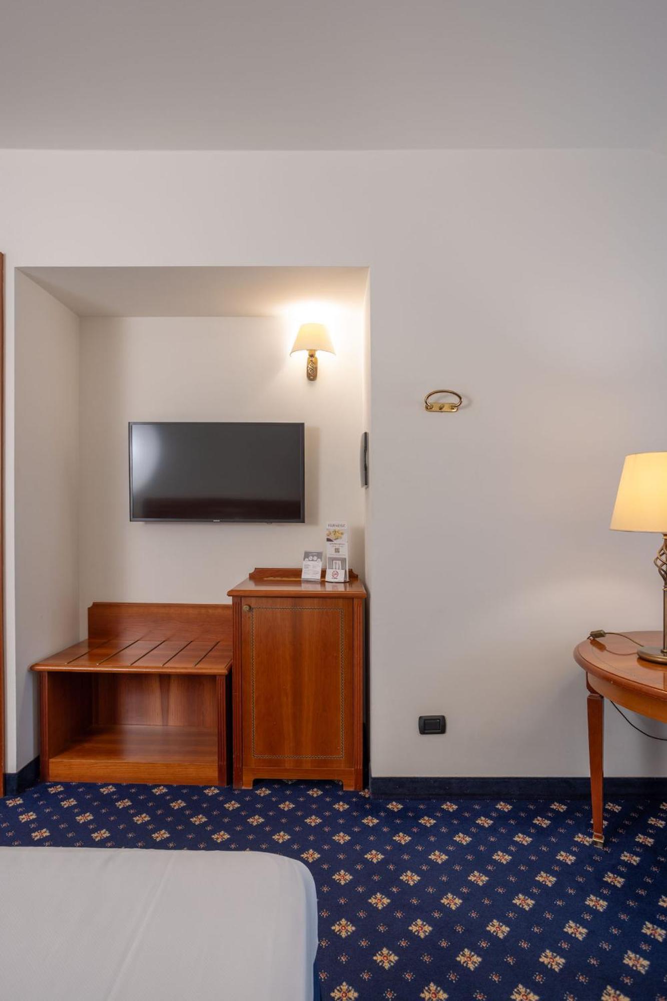 Ovest 4* Plasencia