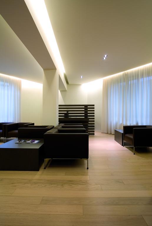 Ovest Hotel