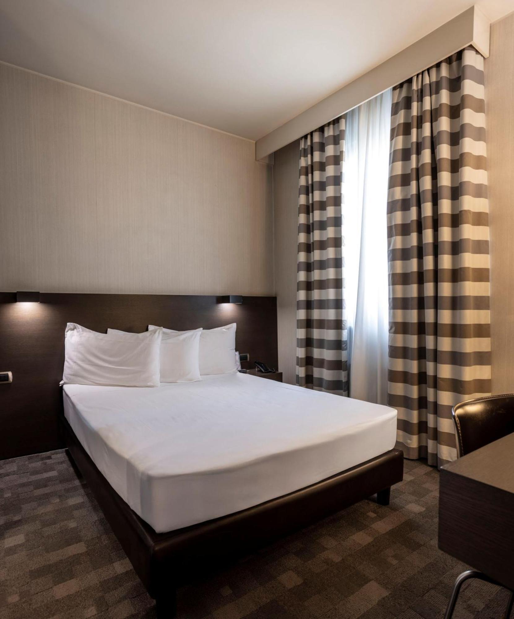 Ovest Hotel Piacenza
