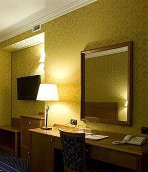 Ovest Hotel Piacenza