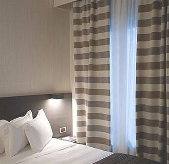 Ovest Hotel 4*